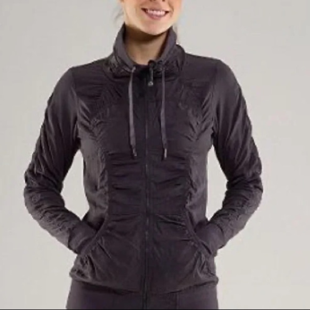 LULULEMON reversible cool down zip up jacket size 8 - Picture 1 of 6